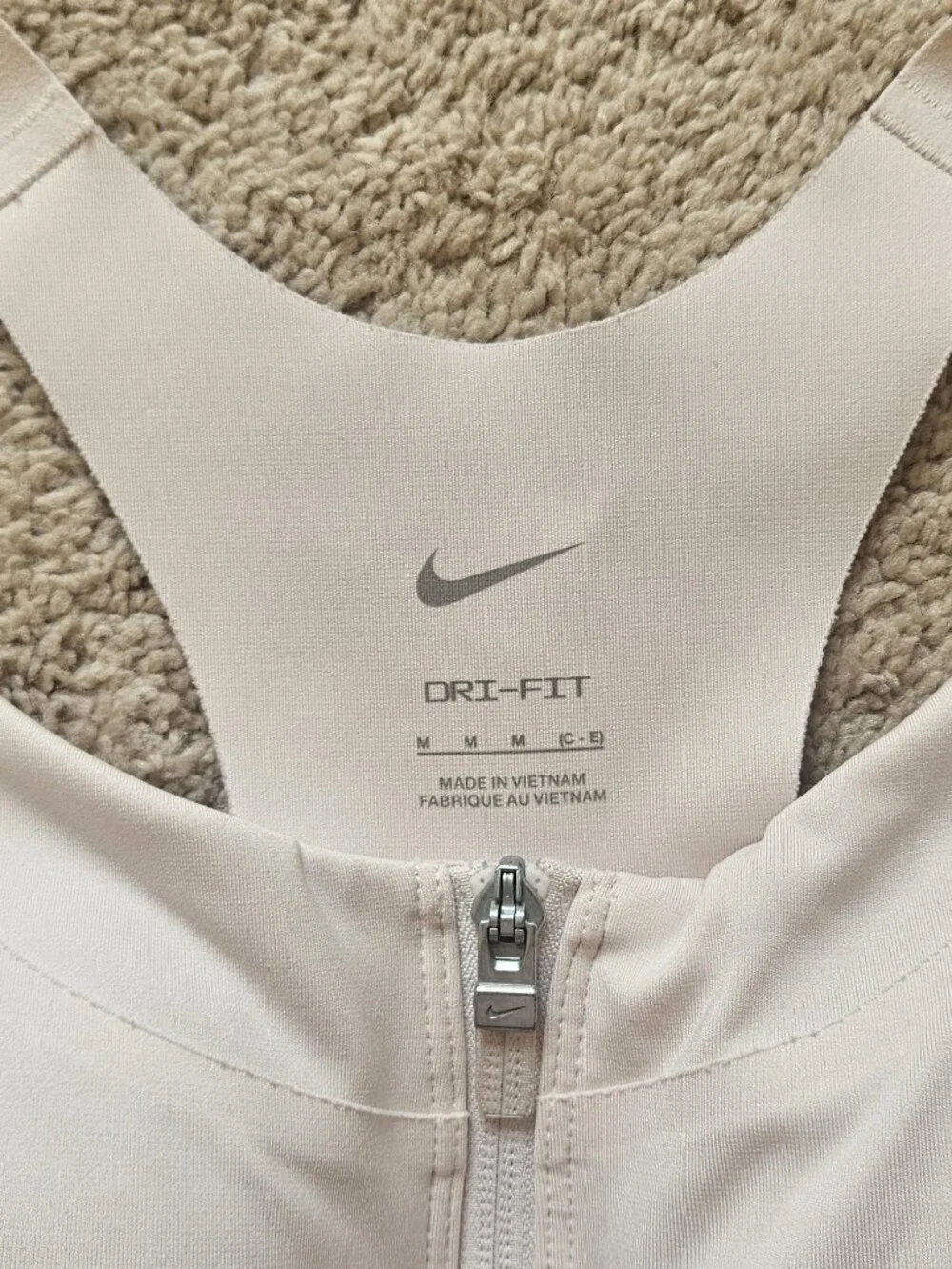 Nike nwot women